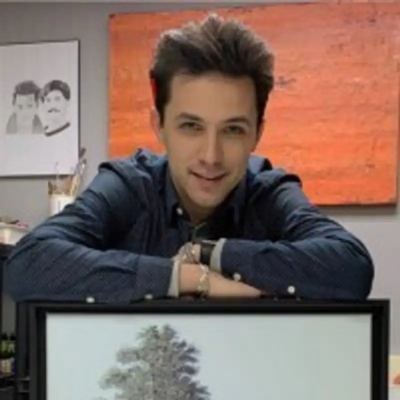 Vibrant Artistry and Evolving Galleries: Justin Winkel's Art Journey in Baltimore
