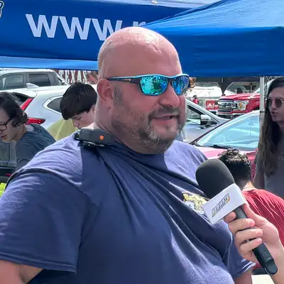 Mike Kuhstos