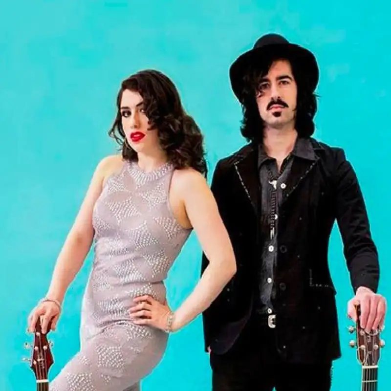 Amateur de vrai rock debridé, courrez écouter Springtime Devil, le nouvel album des Montrealais les Deuxluxes! La chanteuse Anna Frances Meyer repond aux questions de Guillaume