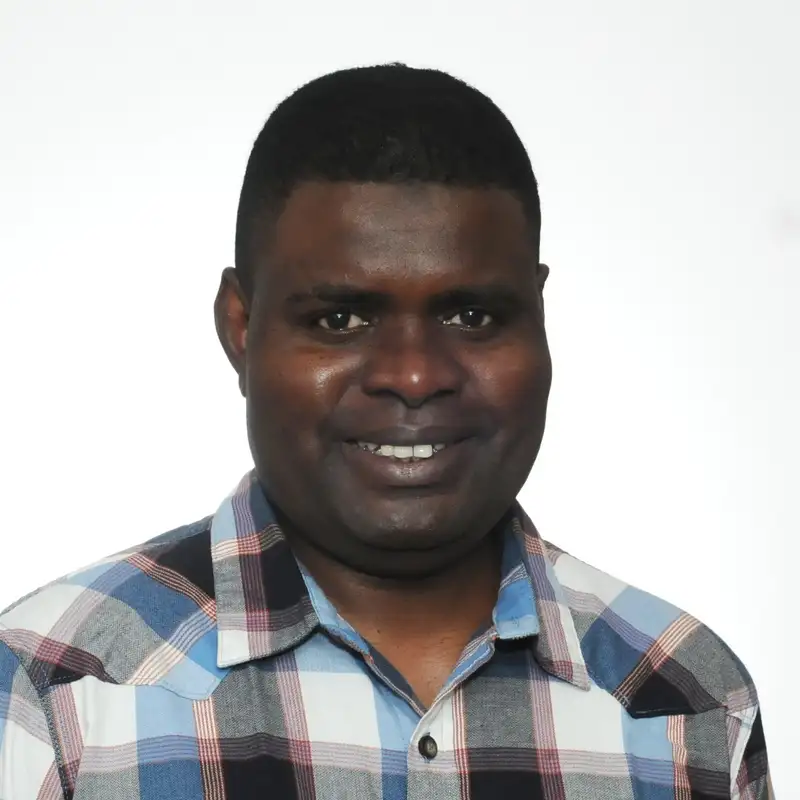 ENTREVUE - Amadou Ba, l’histoire africaine au Salon du livre des francophonies du Niagara