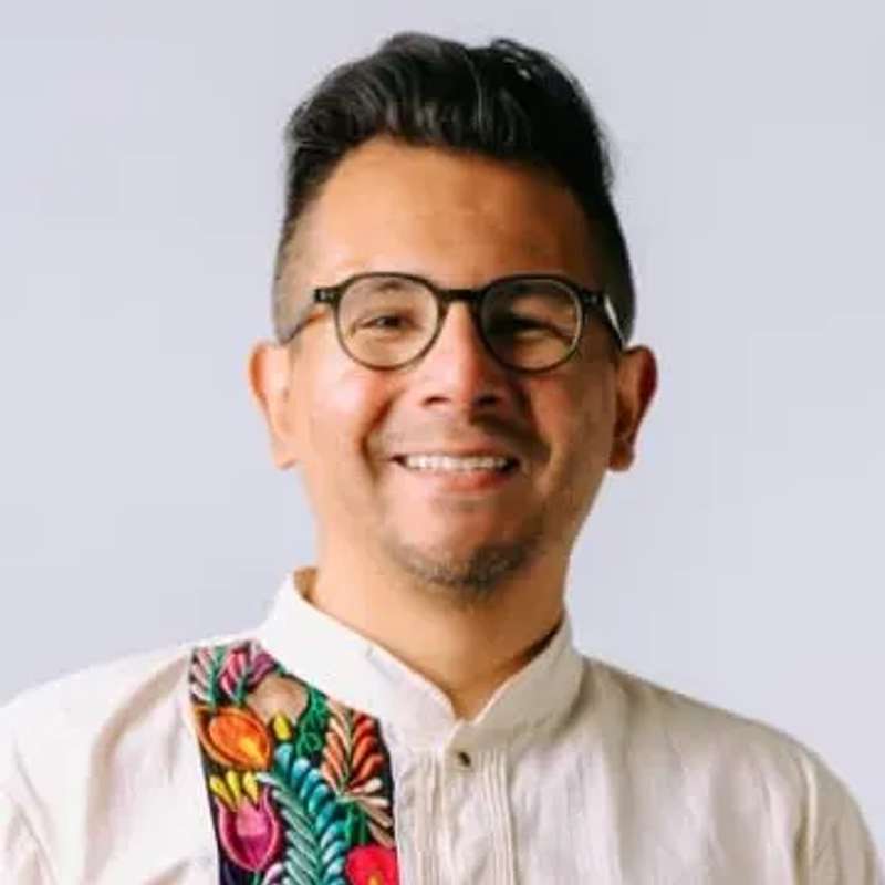 Ernesto Hernandez