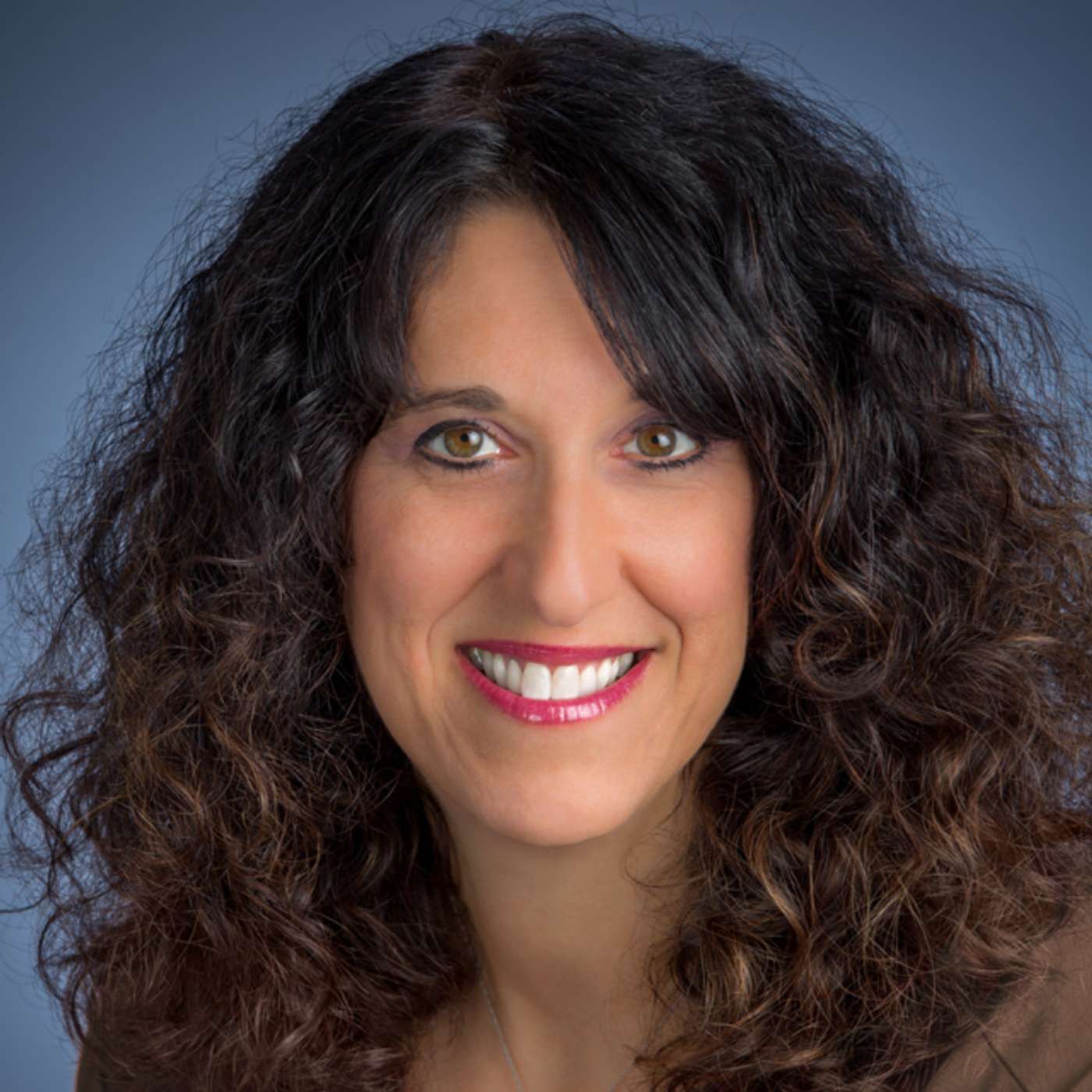 Juli Shulem - Designing Better Systems: Overcoming Stagnation, and Reaching New Heights to Improve Teamwork in the Workplace