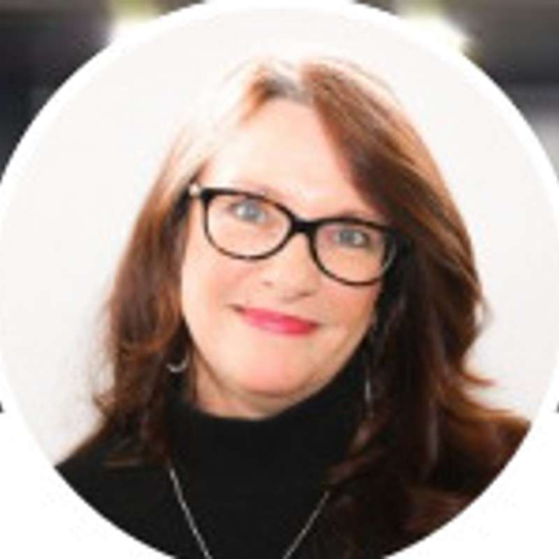 Julie Davis