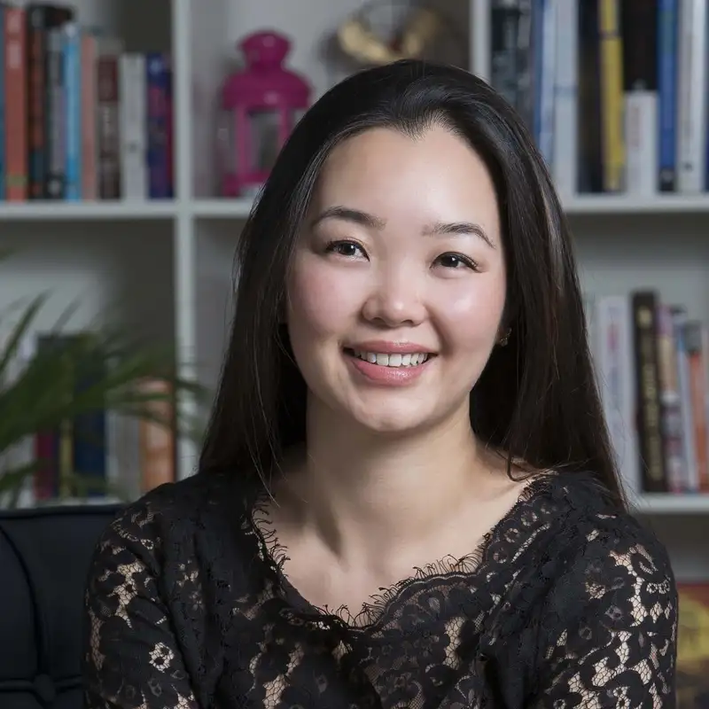 294 - Helen Chen (Nomad) On Helping People Find Homes in Dubai