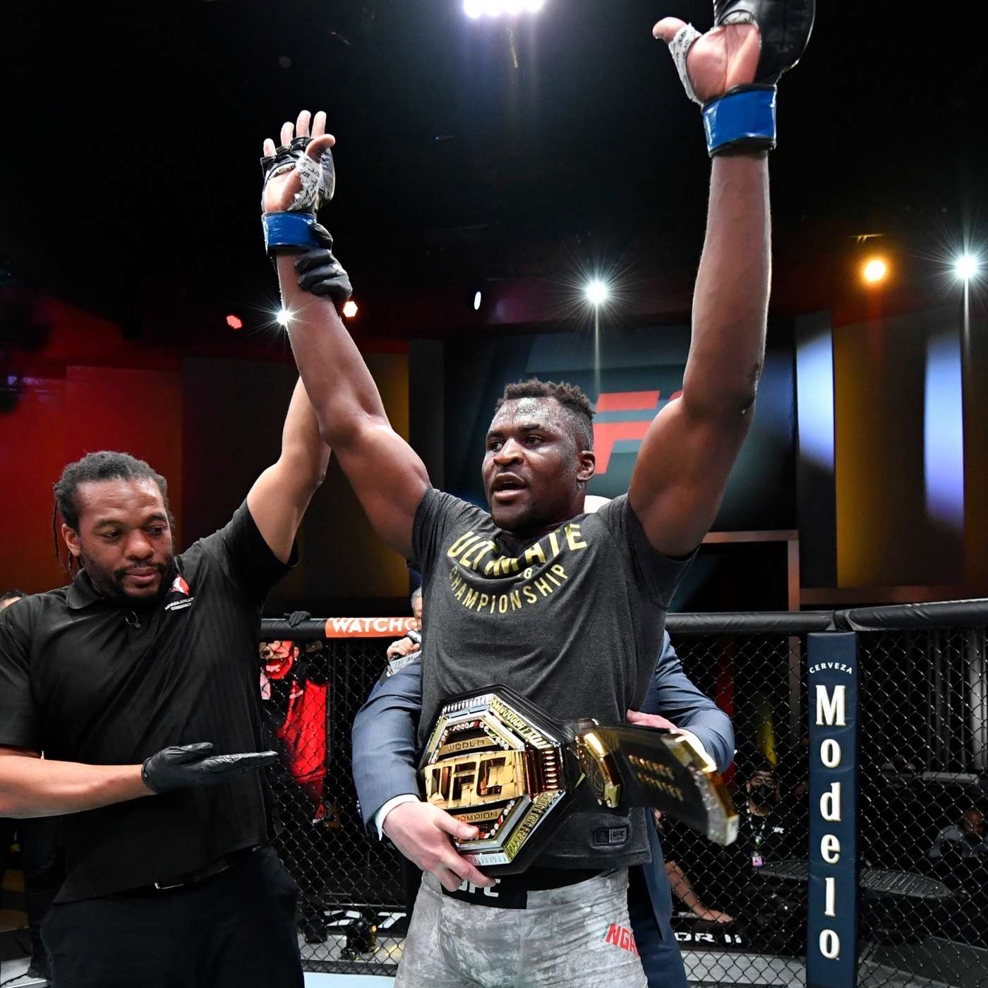 240 -Francis Ngannou takes Gold at UFC 260 (29.3.2021)