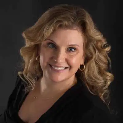 Carrie Nelson