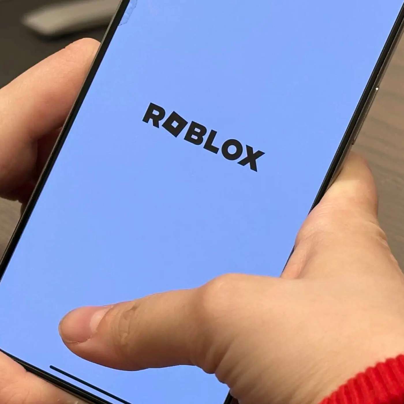 Роскомнадзор заблокировал игру Roblox: дети выступают против
