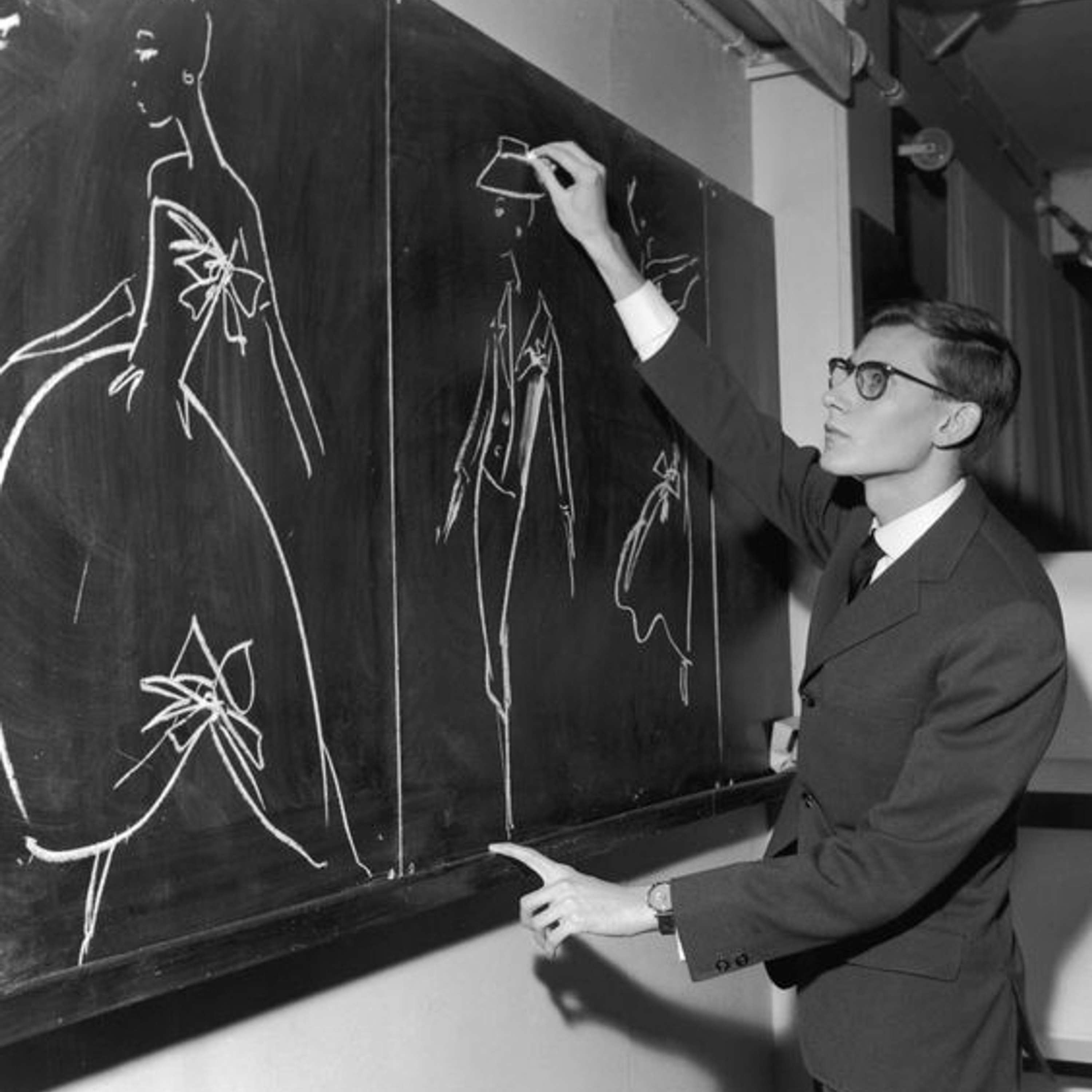 cover of episode Yves Saint Laurent: Exploring the Runway of Mental Health Challenges