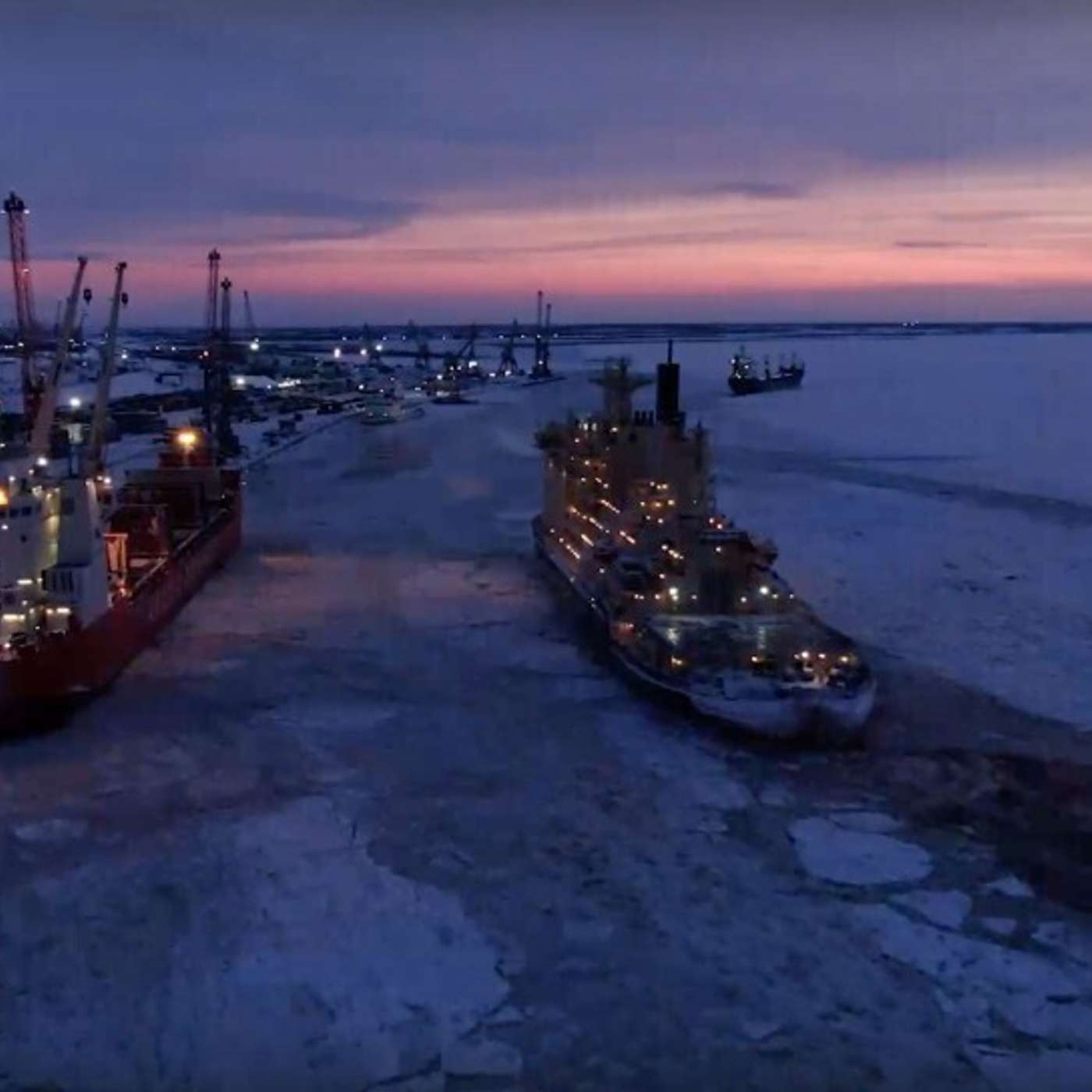 Первые трубы для крупнейшего арктического нефтяного проекта пришли в Дудинку