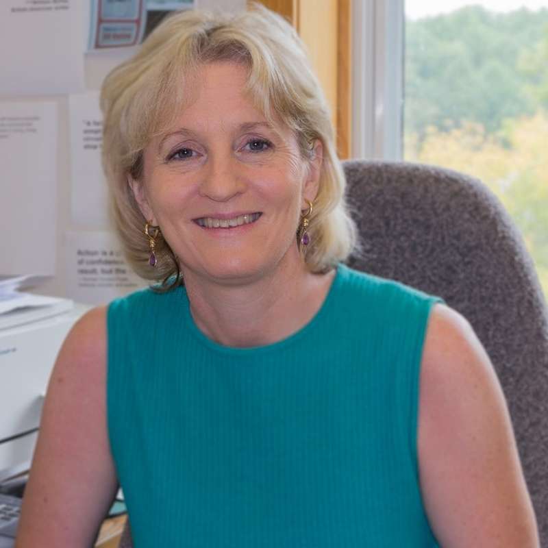 Kris Hoellen