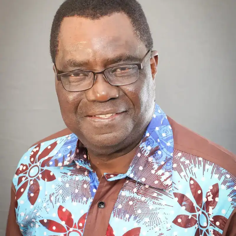 ENTREVUE - Gaston Mabaya, extrait de poème, par lui-même