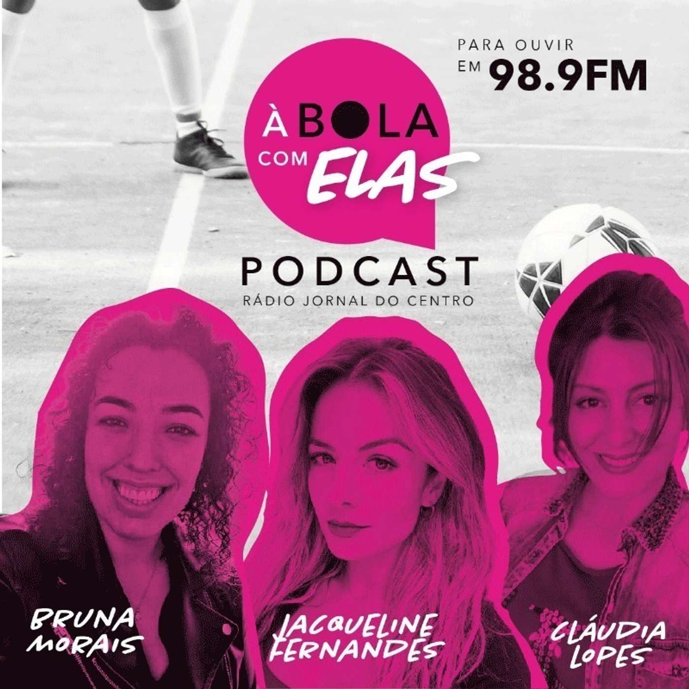À Bola com Elas