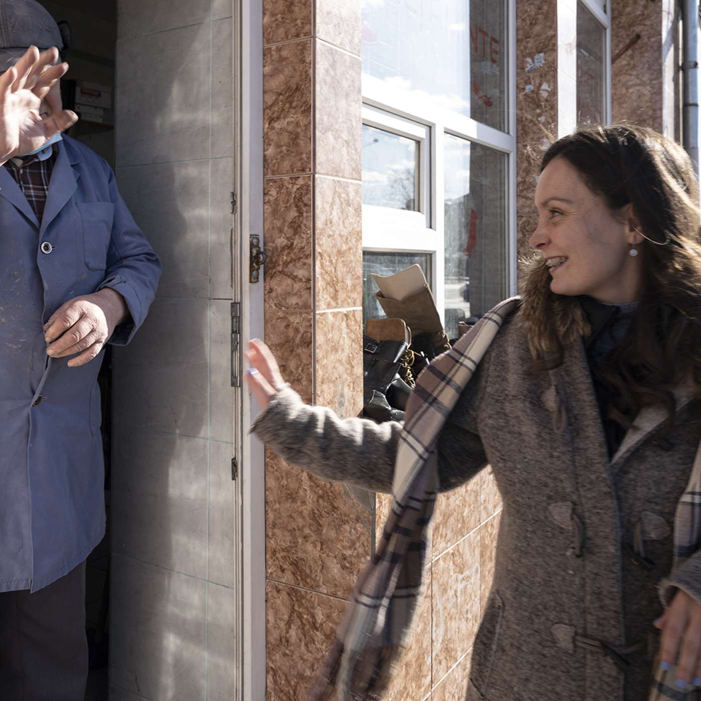 Oamenii din Calea Griviței: hârtii pentru autorități, suflete pentru Mihaela Oamenii din Calea Griviței: hârtii pentru autorități, suflete pentru Mihaela