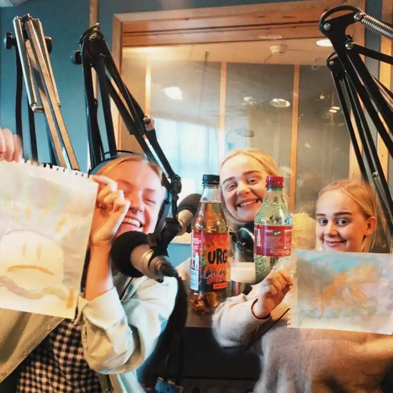 Fredag 05.10 - Brustest, manspreading og malekonkurranse