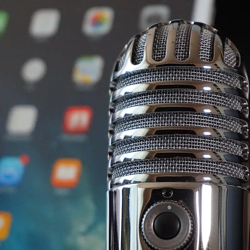 STANDUP - L'humour en temps de covid: de la scène aux podcasts