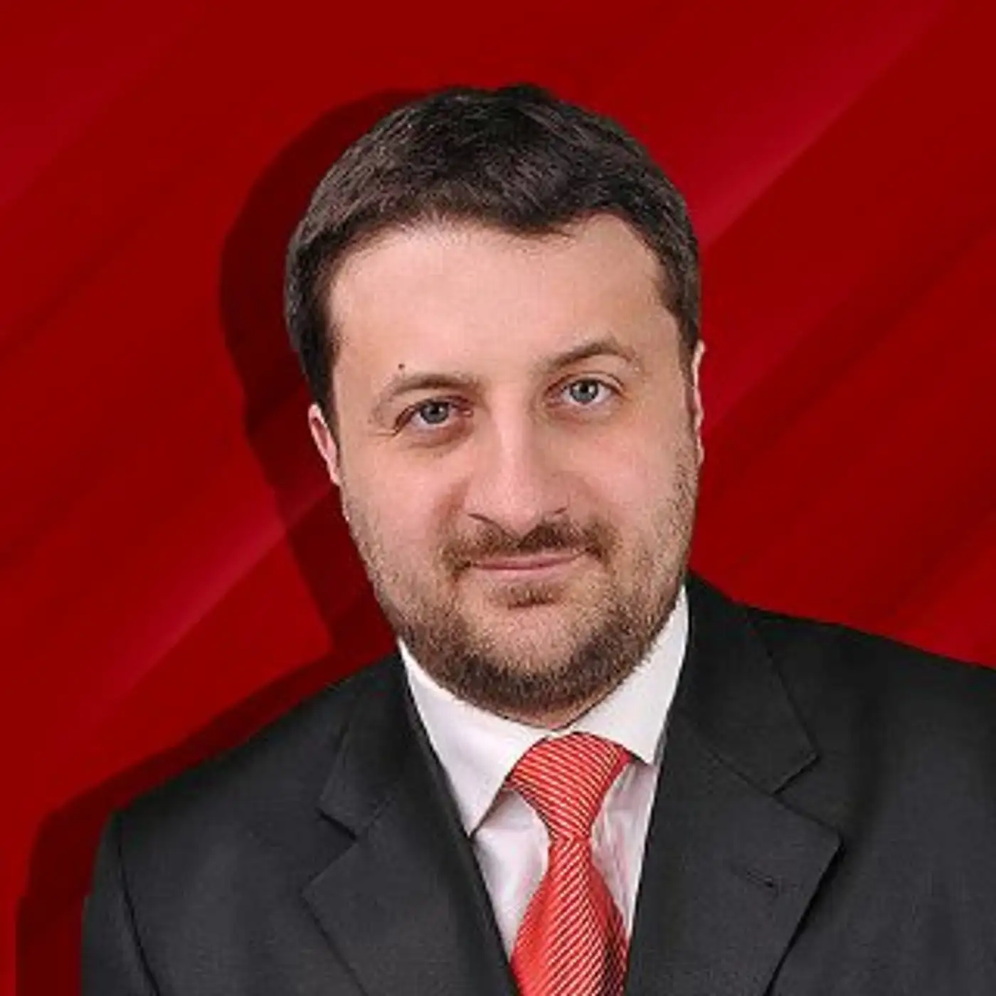 “Поки Путін буде при владі, він воюватиме. Все решта — петляння, тактика перемовин росіян”