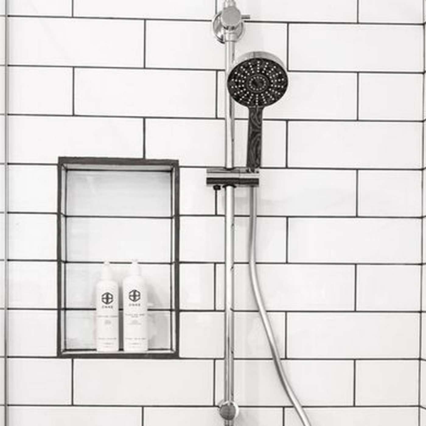 Radioforme - personaggi, suoni e altre finzioni.