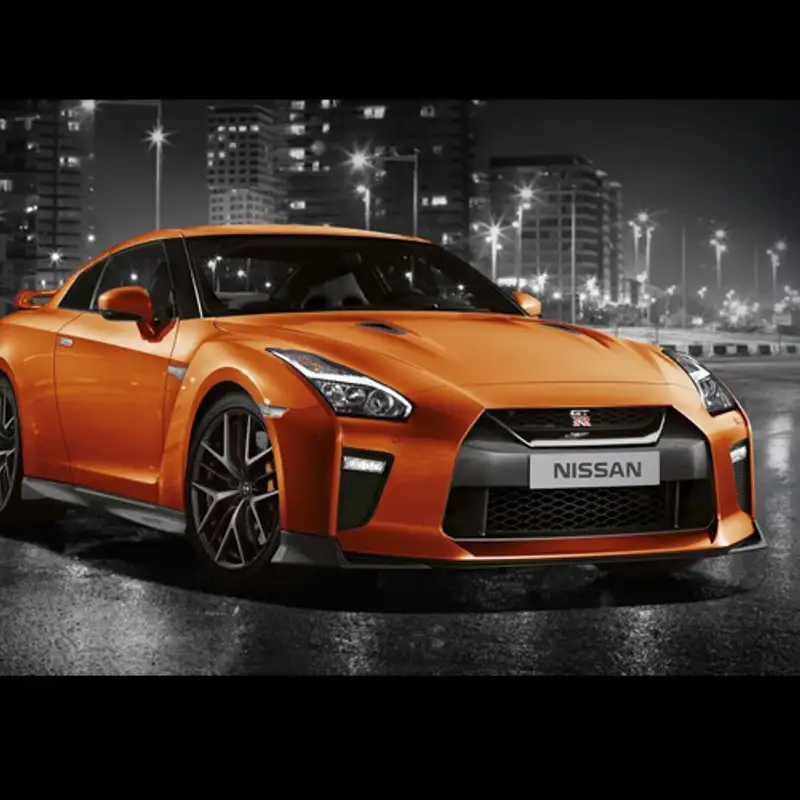 AUTOMOBILE - Godzilla descend sur la route avec le Nissan GT-R 2018