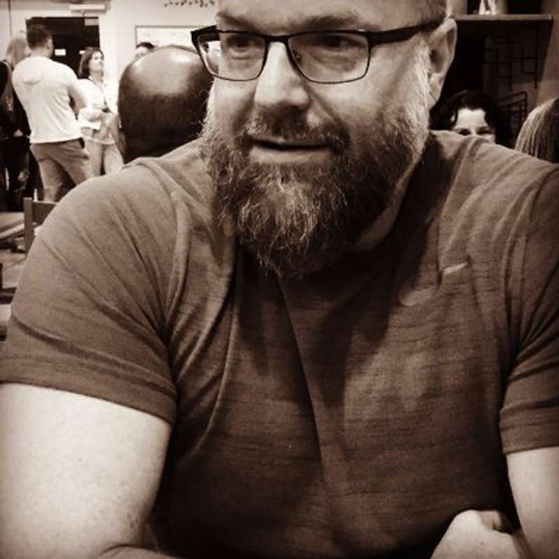 Mike Bracken The Horror Geek