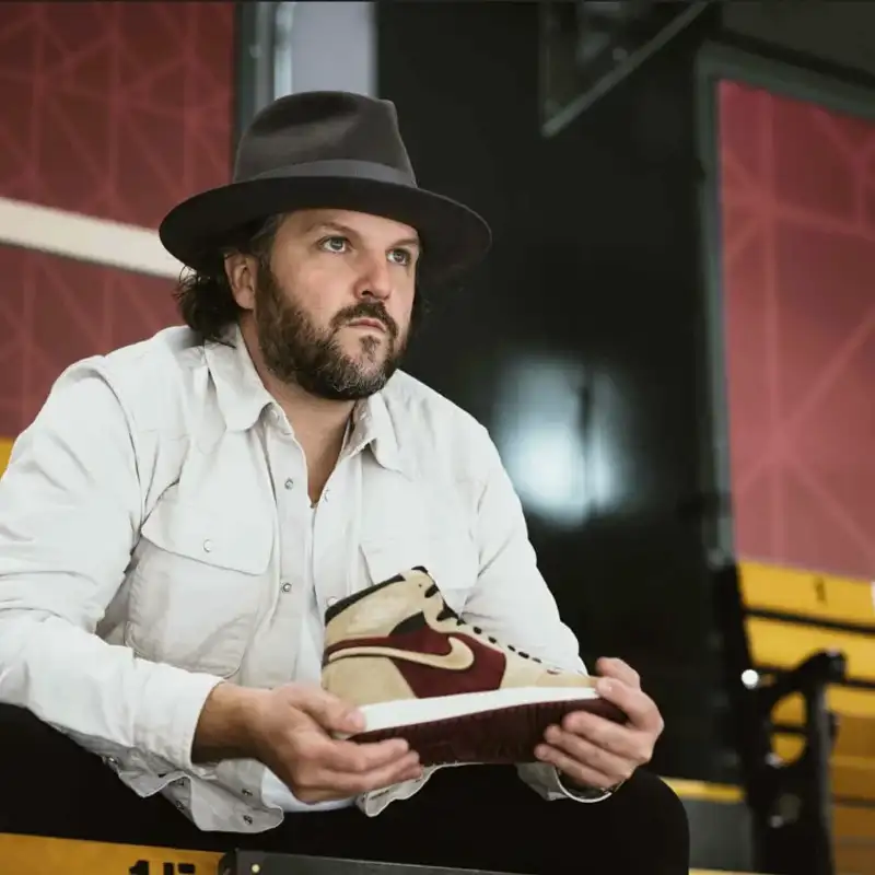 SPORT - Rencontre avec Dave Leroux, artiste et designer de chaussures de sport