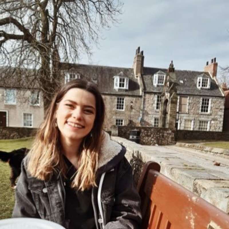 Zoe Strong
