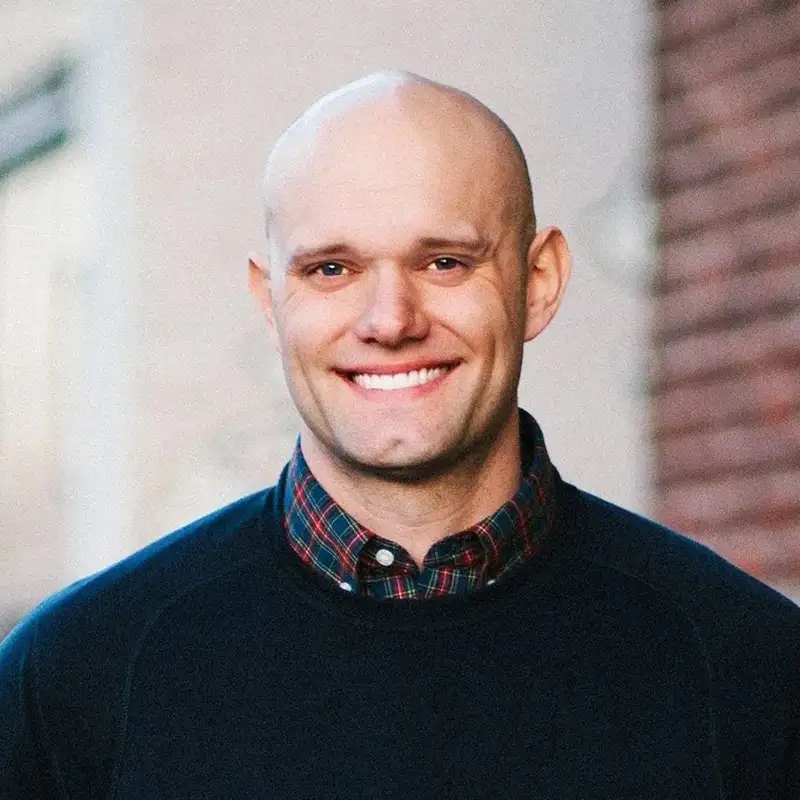 EP100 – James Clear: improving your life in 2019 with Atomic Habits