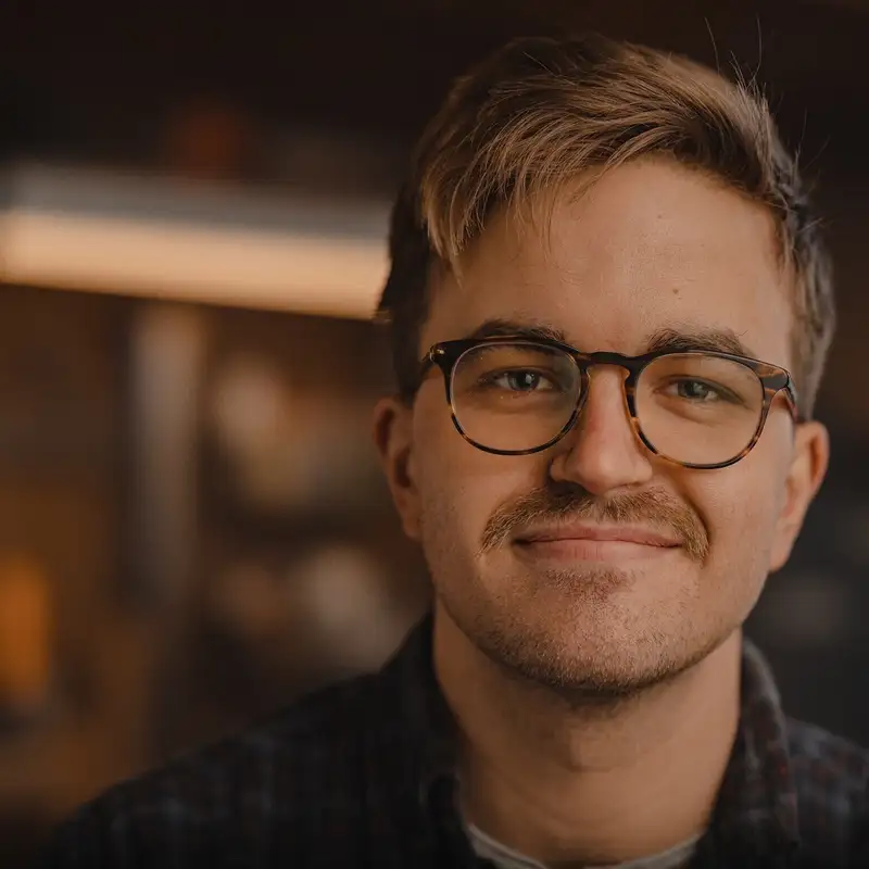 Forging Artistry: The Craft of Knife Making with Henry Hyde