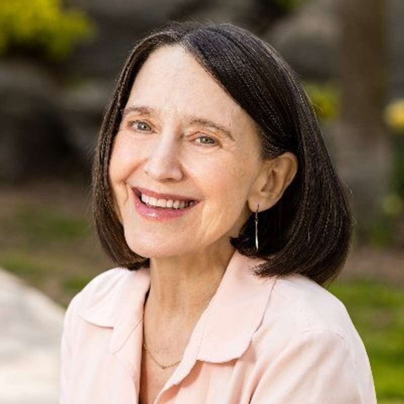 Elena Lister MD