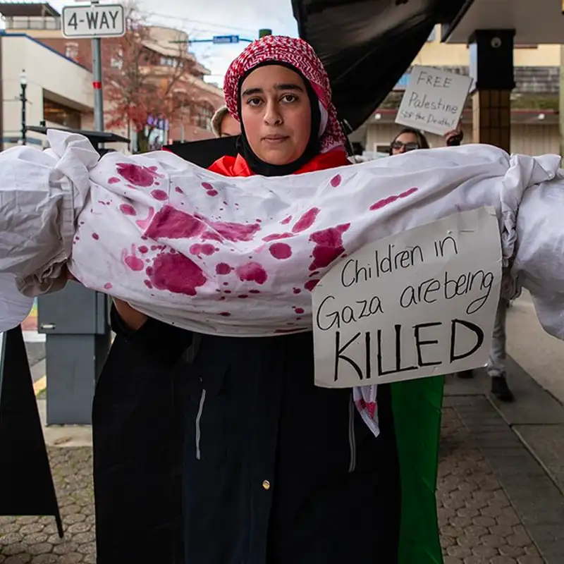 Hundreds in Nanaimo march for a ceasefire in Gaza