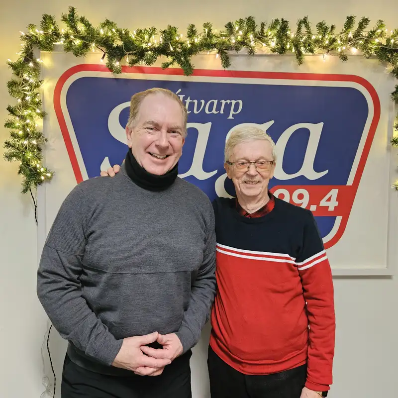 Maggi Magg og Garðar Guðmundsson söngvari henda í gott stuð að vanda.
