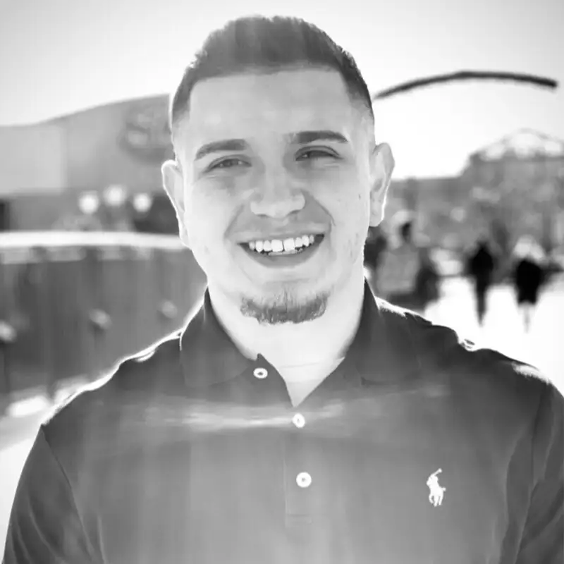 502- David Lopez (Internalyze) On Helping Underrepresented Communities Break Into Tech Sales 