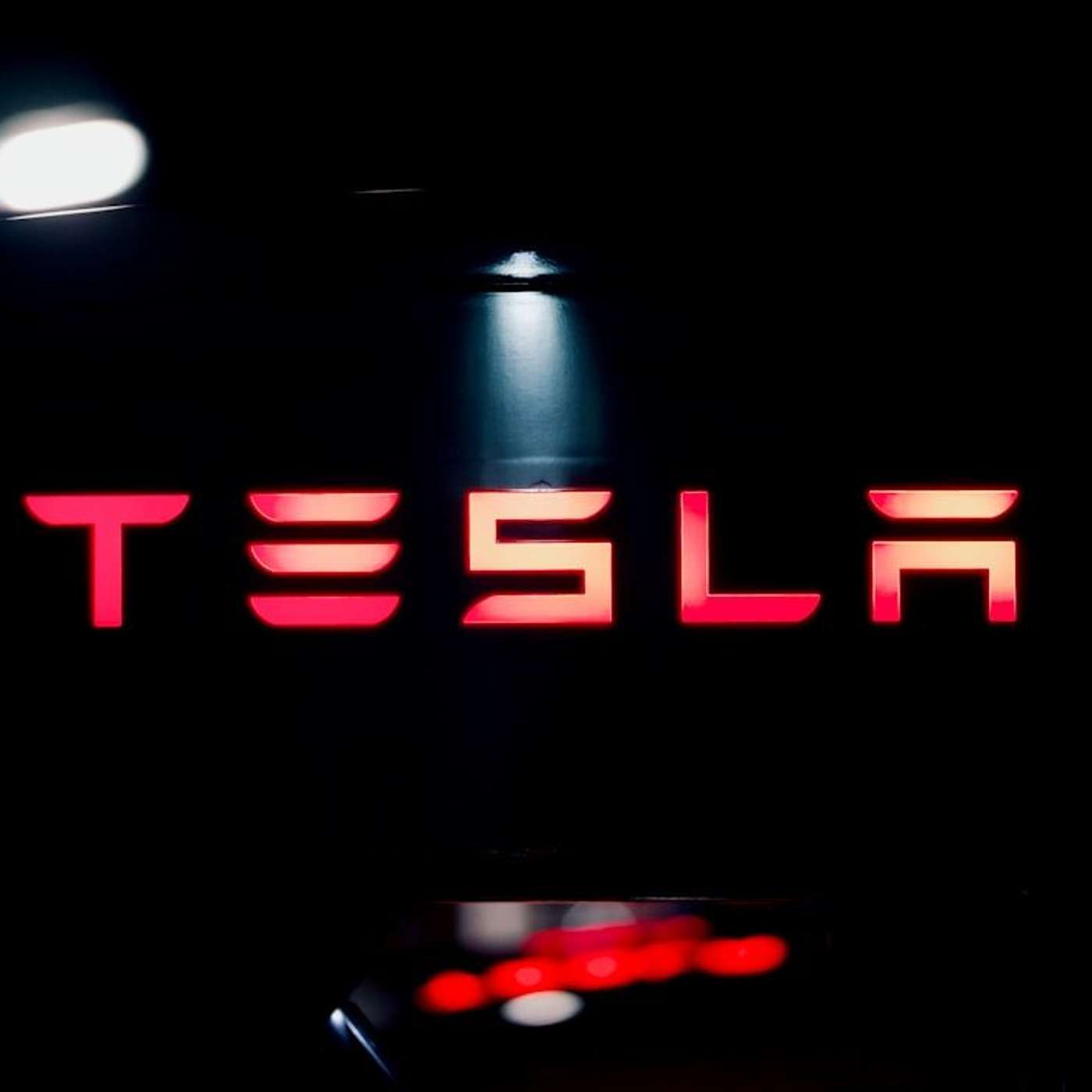 Tesla Rolls Out Cheaper EVs, But Prices Fail to Excite Market Tesla Rolls Out Cheaper EVs, But Prices Fail to Excite Market