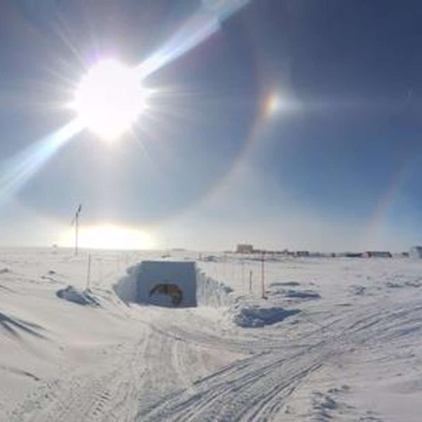 Solar Storm Ozone Impact, Hubble's Black Hole Find & Cosmic Wonders