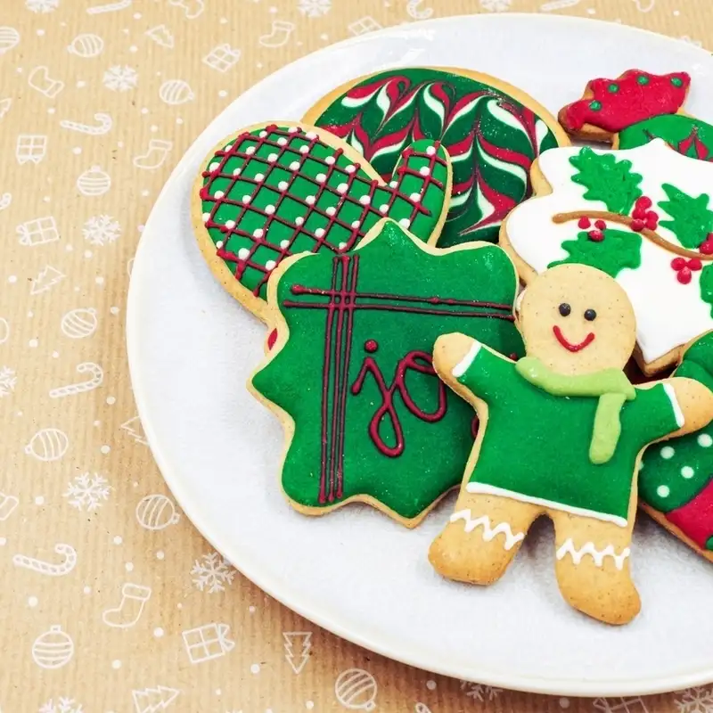 The Best Christmas Apps and Websites for Cooking, Music, Entertainment, and More This Yuletide