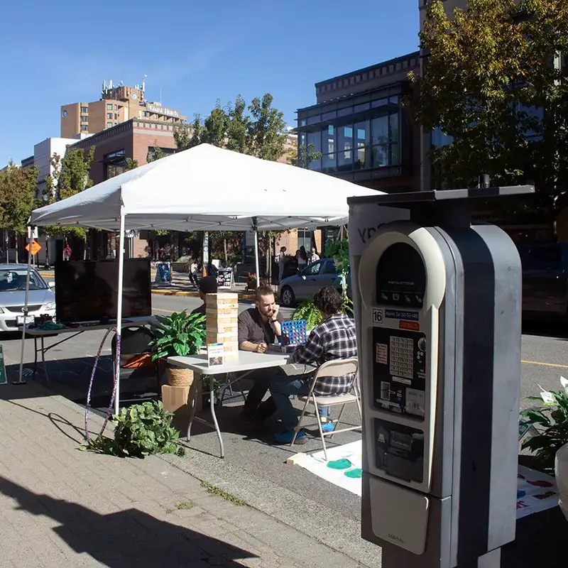 Groups take over parking spaces in downtown Nanaimo to showcase a no vehicle future