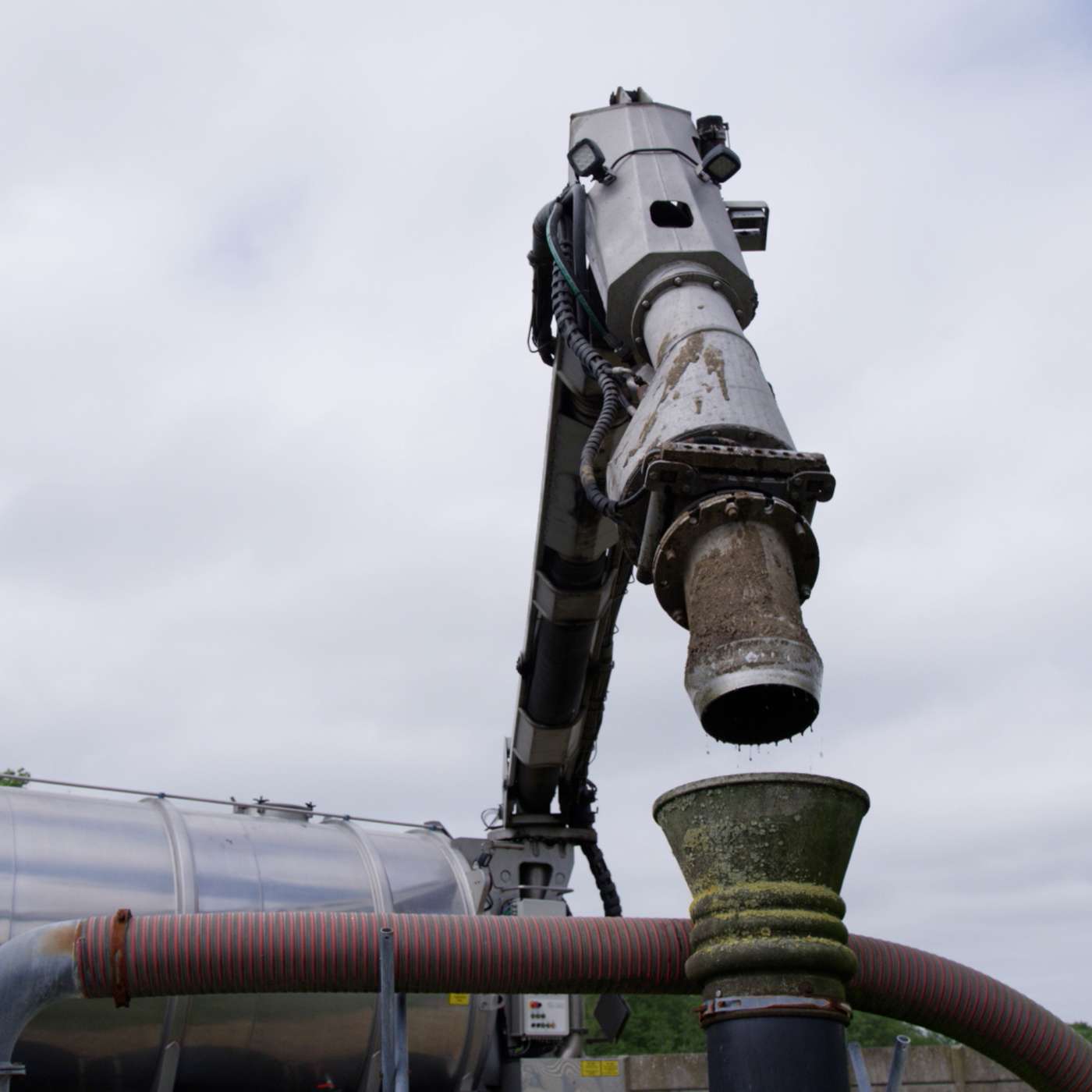 Bakom rubrikerna | Hur farligt är slammet? Bakom rubrikerna | Hur farligt är slammet?