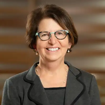 Lynn Schnapp, MD