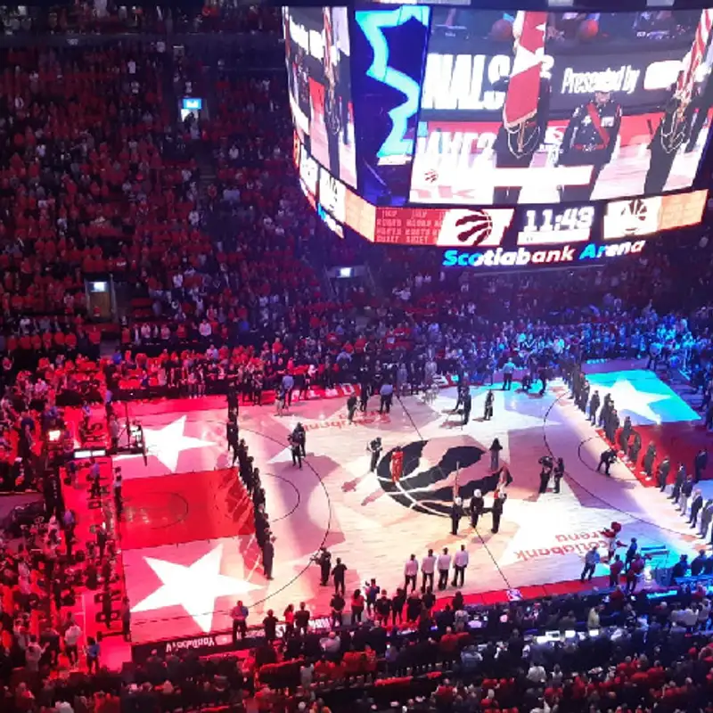 LES RAPTORS DOMINÉS PAR LES CHAMPIONS EN DEUXIÈME MATCH DES FINALES DE LA NBA
