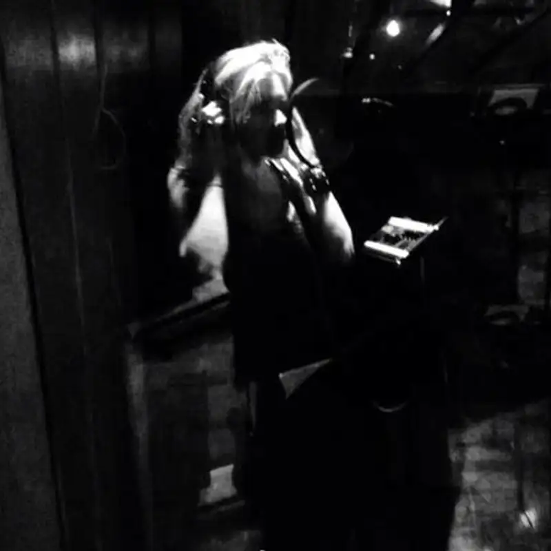 Holly Stephey Ken Mansfield "Rock and a Heart Place  Shane Evans Collective Soul