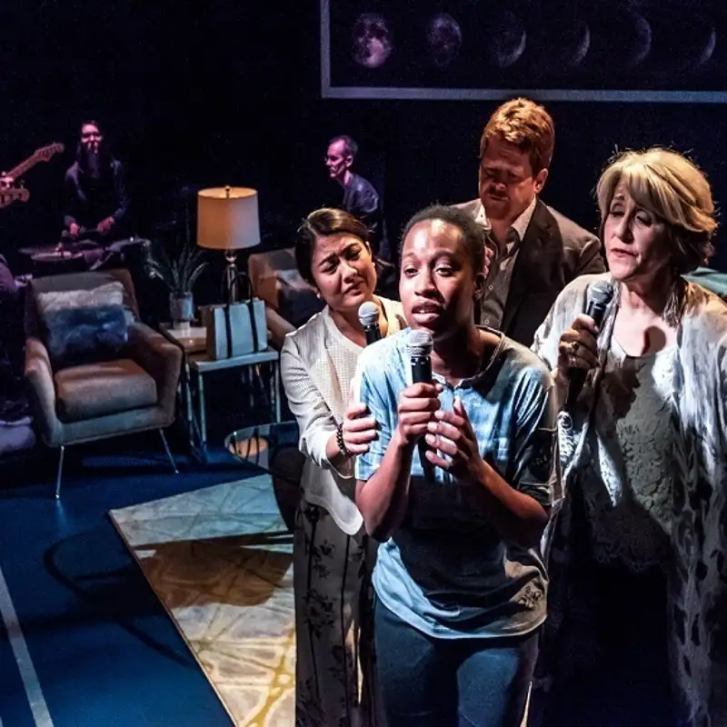 "Music Music", la pièce de théâtre qui parle des problèmes d'ados