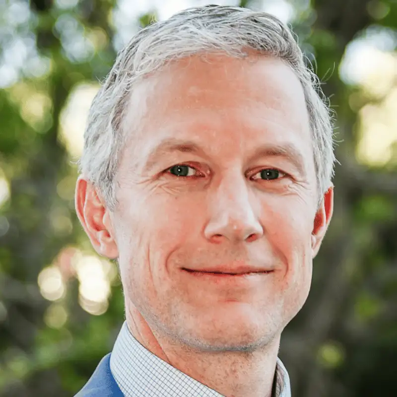 Georges Dyer -- Socially Responsible Endowments