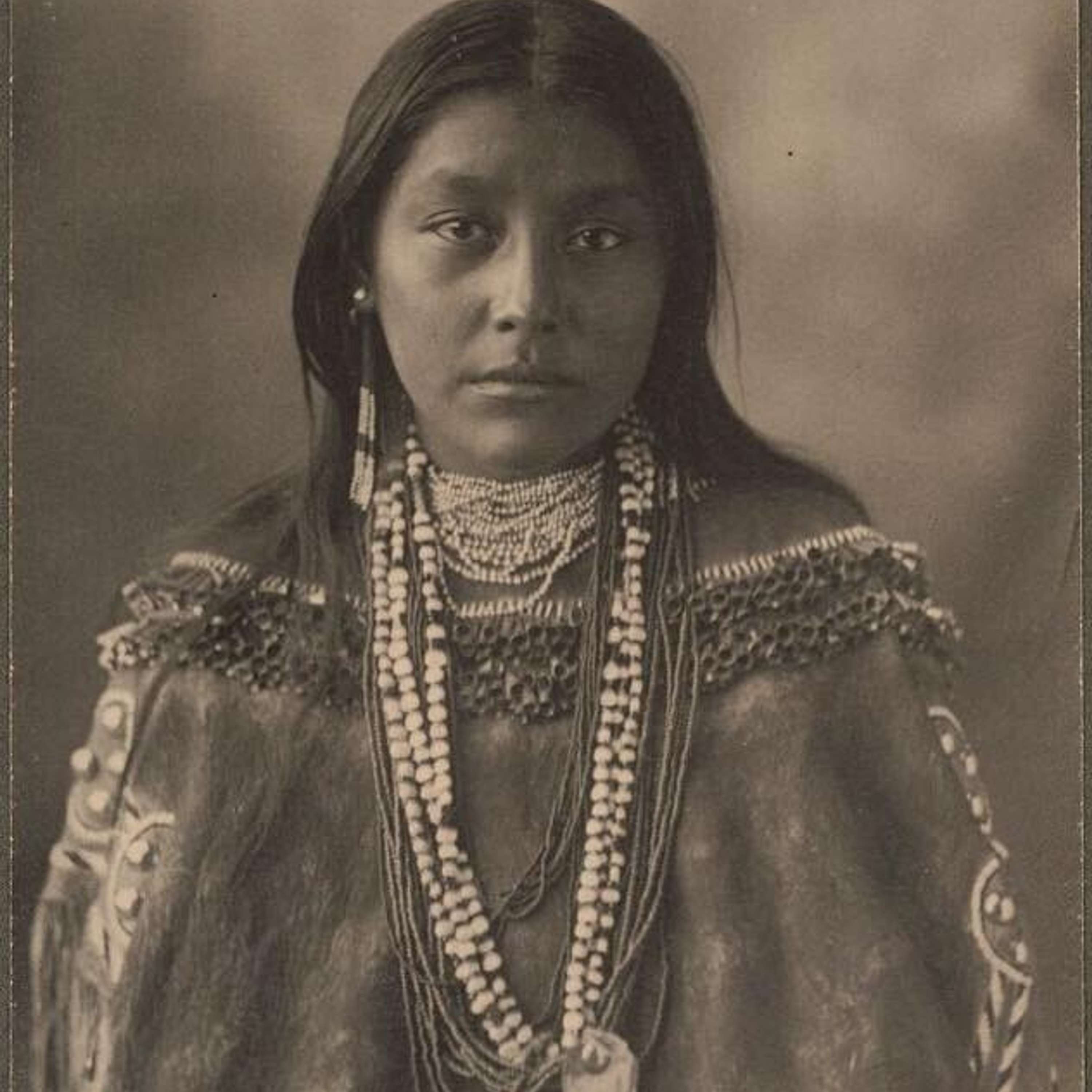 34 Circe Salon -- Make Matriarchy Great Again -- Disrupting History