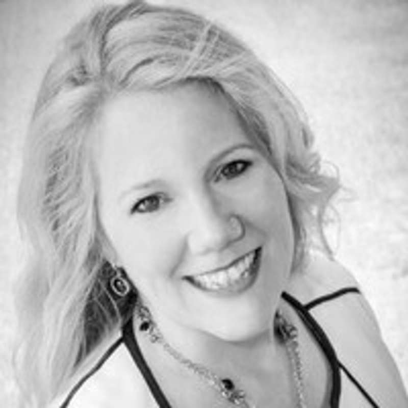 Christel Reaves