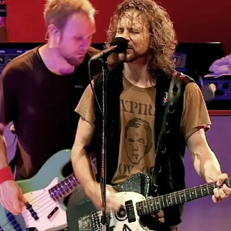 Episode 11 - Best Pearl Jam live songs with Jacki & Ben