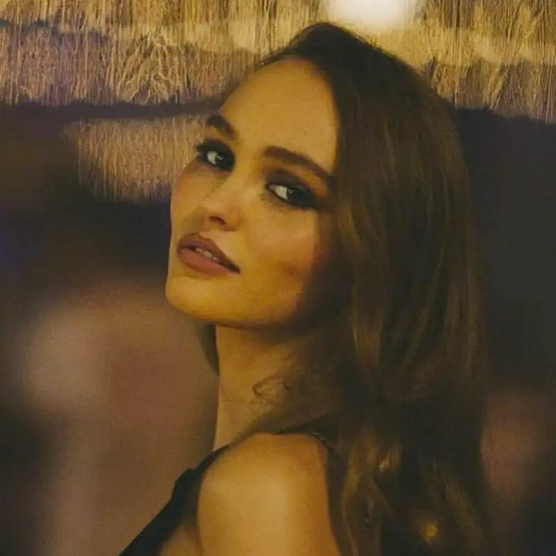 CINÉMA - Lily-Rose Depp, sur les traces de sa mère Vanessa Paradis ?