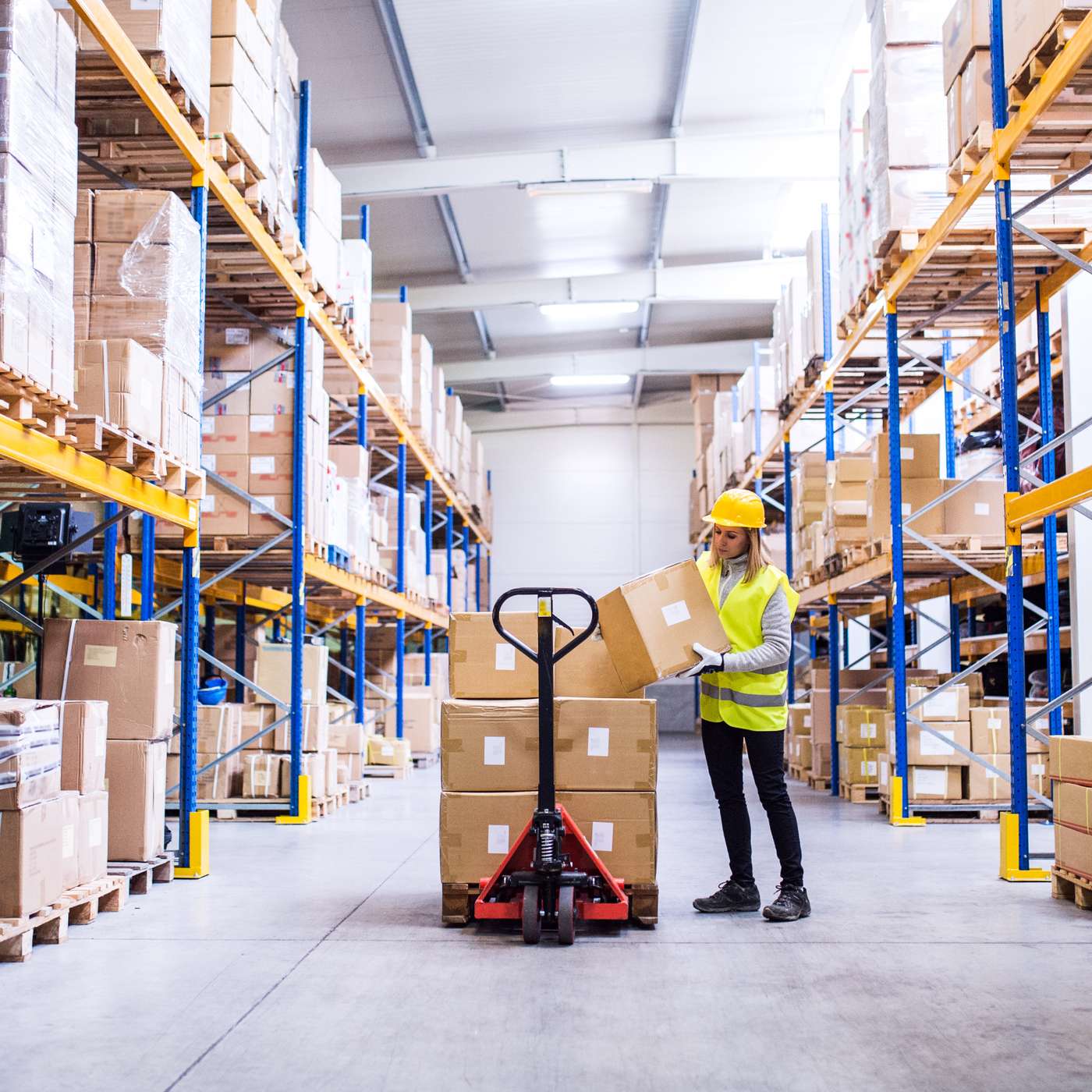 What are the S/4HANA and EWM best practices for managing the warehouse?
