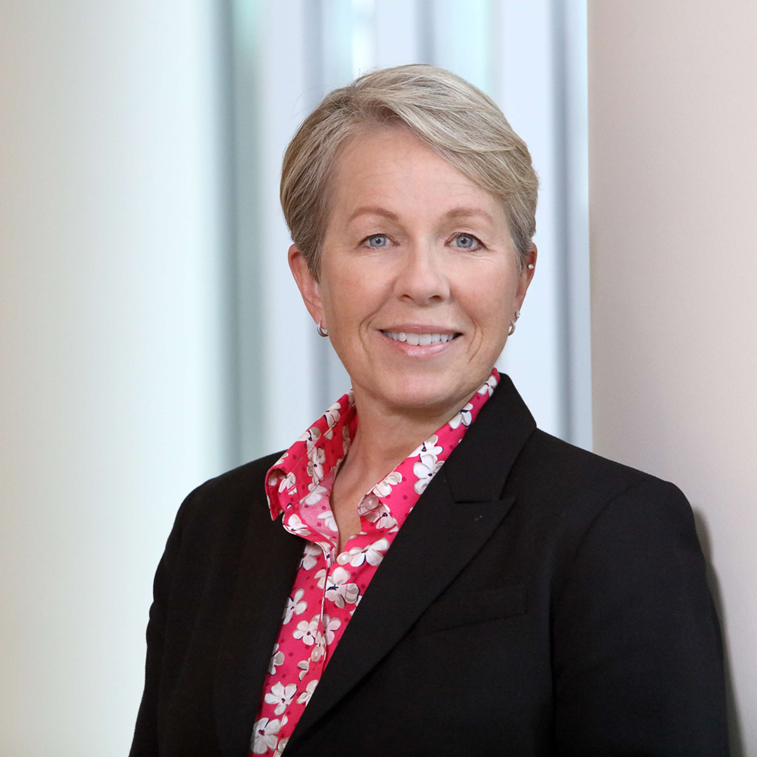 Episode 23: Interview with Jean Bennington Sweeney, Chief Sustainability Officer for 3M Company: 3M’s sustainability journey. 