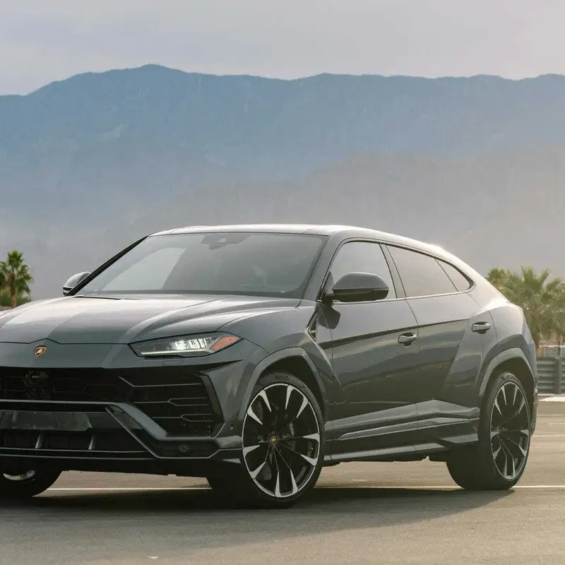 AUTOMOBILE - Du sport et rien que du sport avec la nouvelle Toyota Supra, et le Lamborghini Urus!
