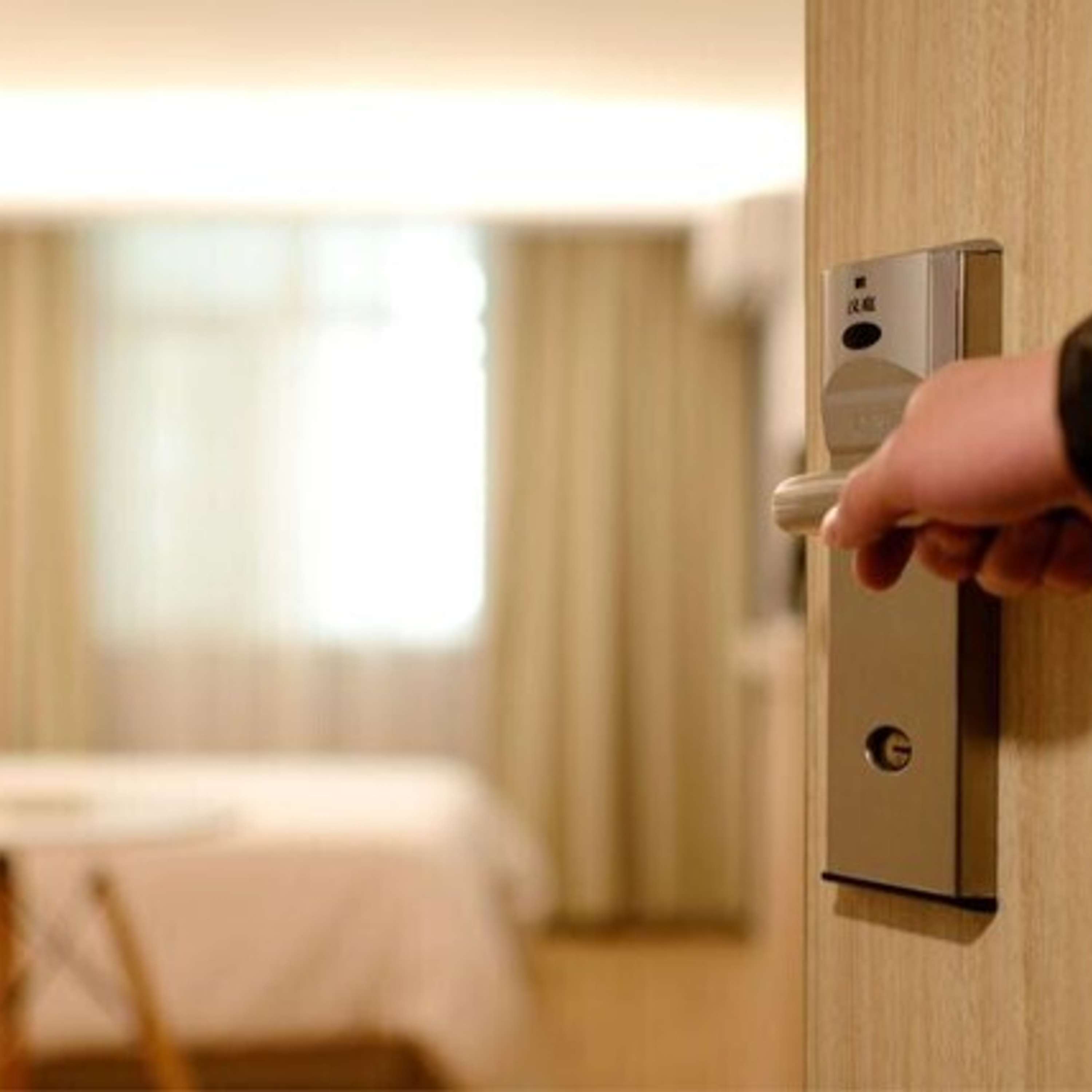Capitolo 10: in albergo / in affitto