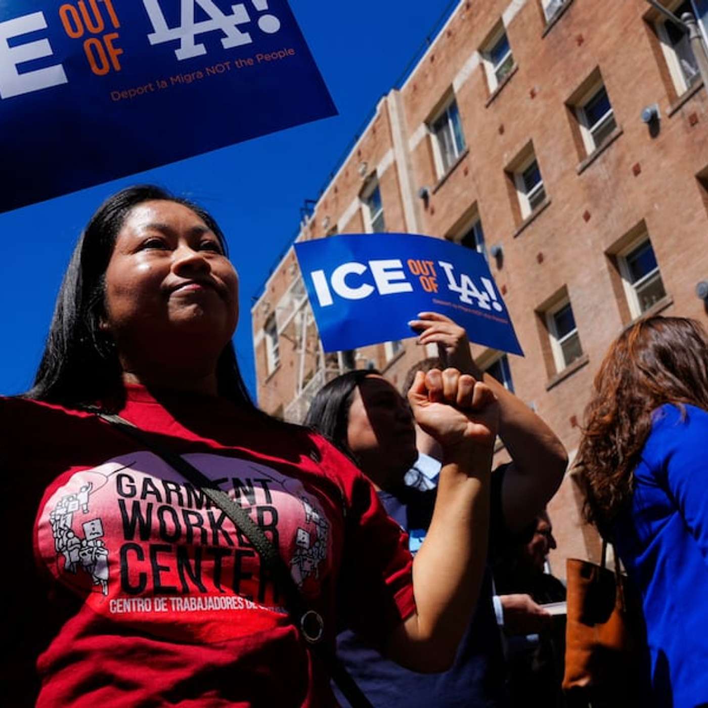 Supreme Court Ends Immigration Ban, Murdoch Finalizes Media Settlement, Charges Dropped Against Trump Elector, Roberts Grants Trump Win, and more...